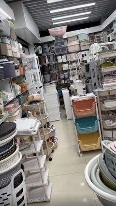 義烏'廠二代'靠1元百貨年銷(xiāo)4億元 堅(jiān)持與智慧的結(jié)晶